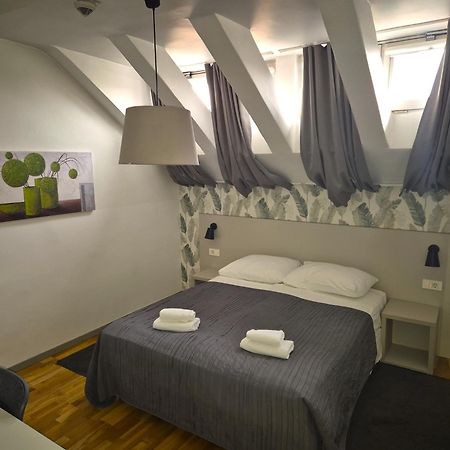 Garden Hotel Zagreb Exterior photo