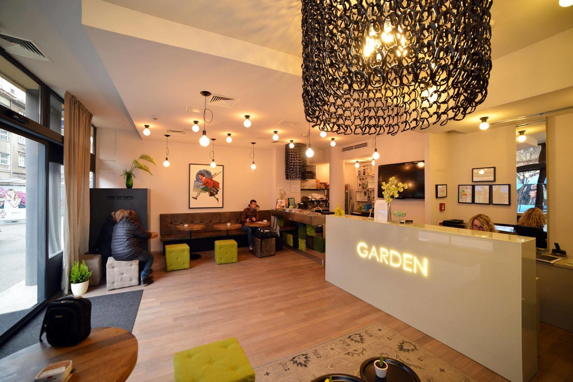 Garden Hotel Zagreb Exterior photo